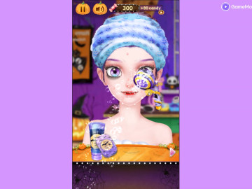 Sweet Girl Halloween Dress Up